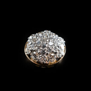 Earring With Fluerescent Diamonds